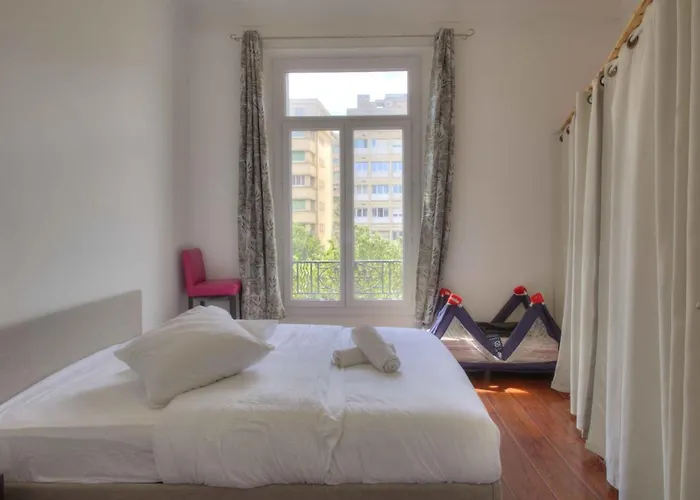 Appartement De Caractere Avenue Du Prado 4 Chambres